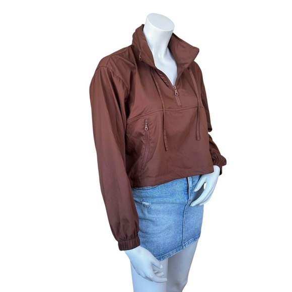 Girlfriend Collective Brown Huddle Cropped 1/4 Zip Windbreaker Jacket Size XS - Picture 4 of 12